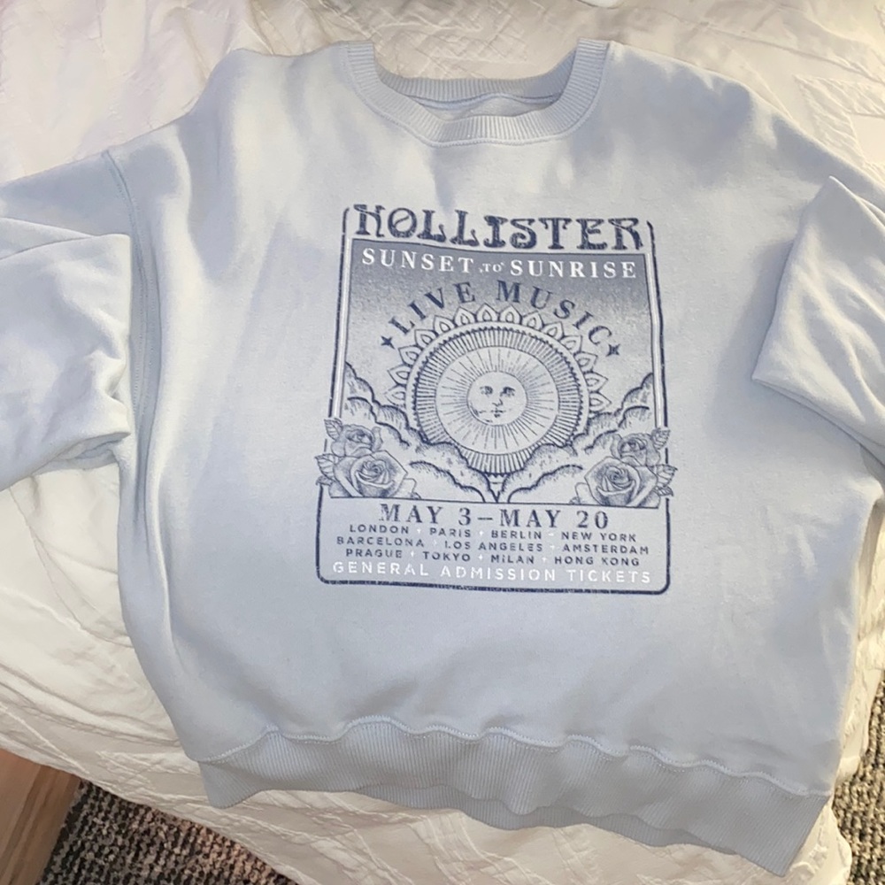 Hollister Sweatshirt